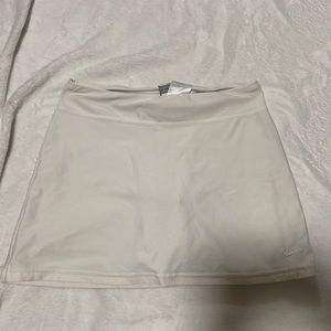 white nike athletic skirt